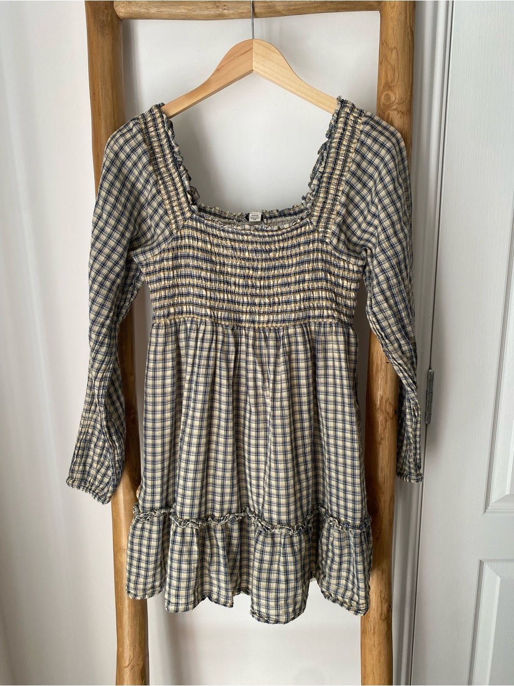 American Eagle Long Sleeve Smocked Plaid Mini Dress Square Neckline Ruffled Hem